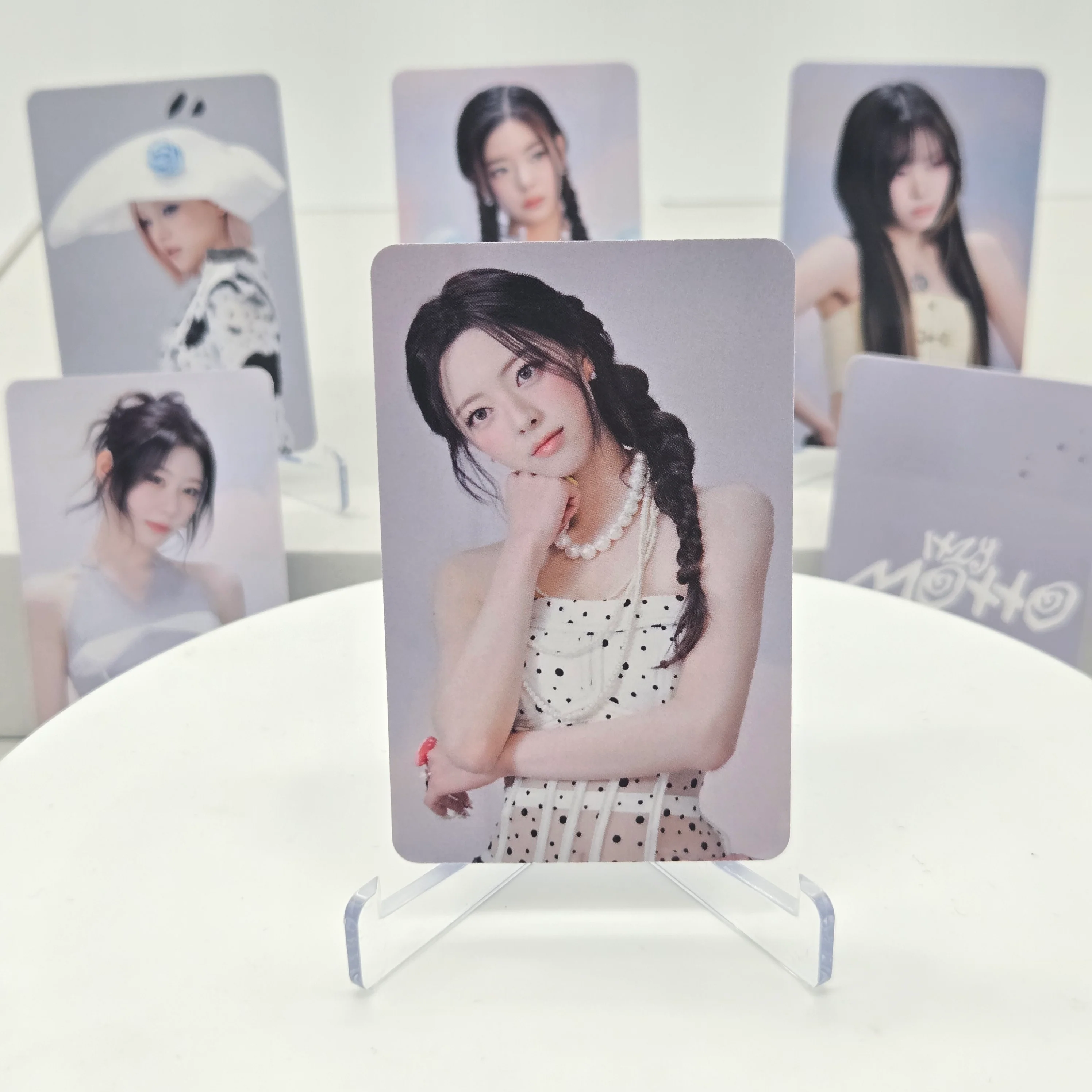 ITZY - [MOTTO] -  APPLE MUSIC POB PHOTOCARD (MAKING-OF-CONCEPT VER.) - Image 6