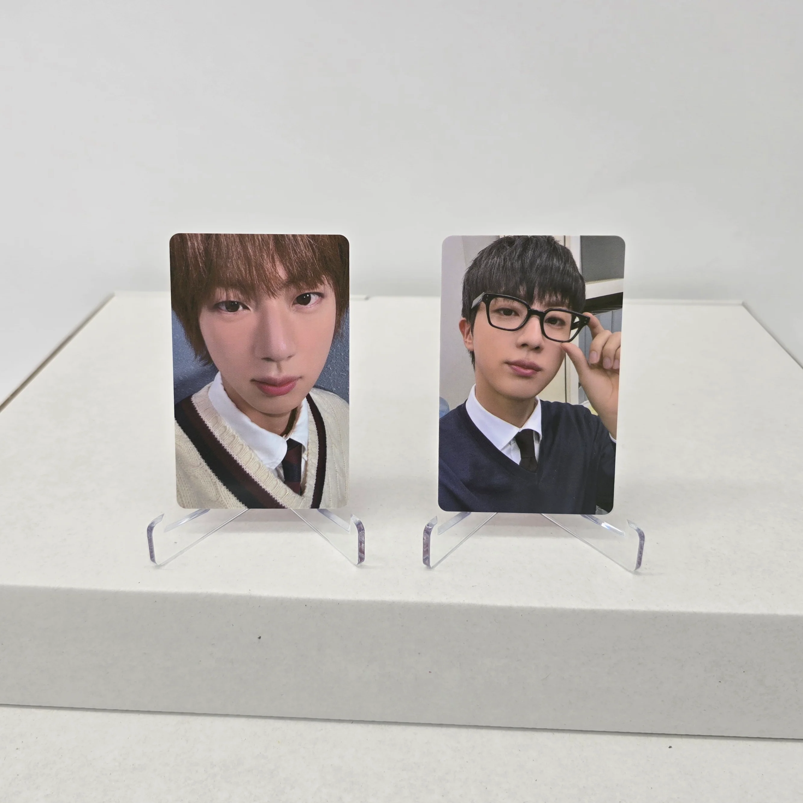 JIN (BTS) - HAPPY - WEVERSE POB PHOTOCARD (RED BACKSIDE)
