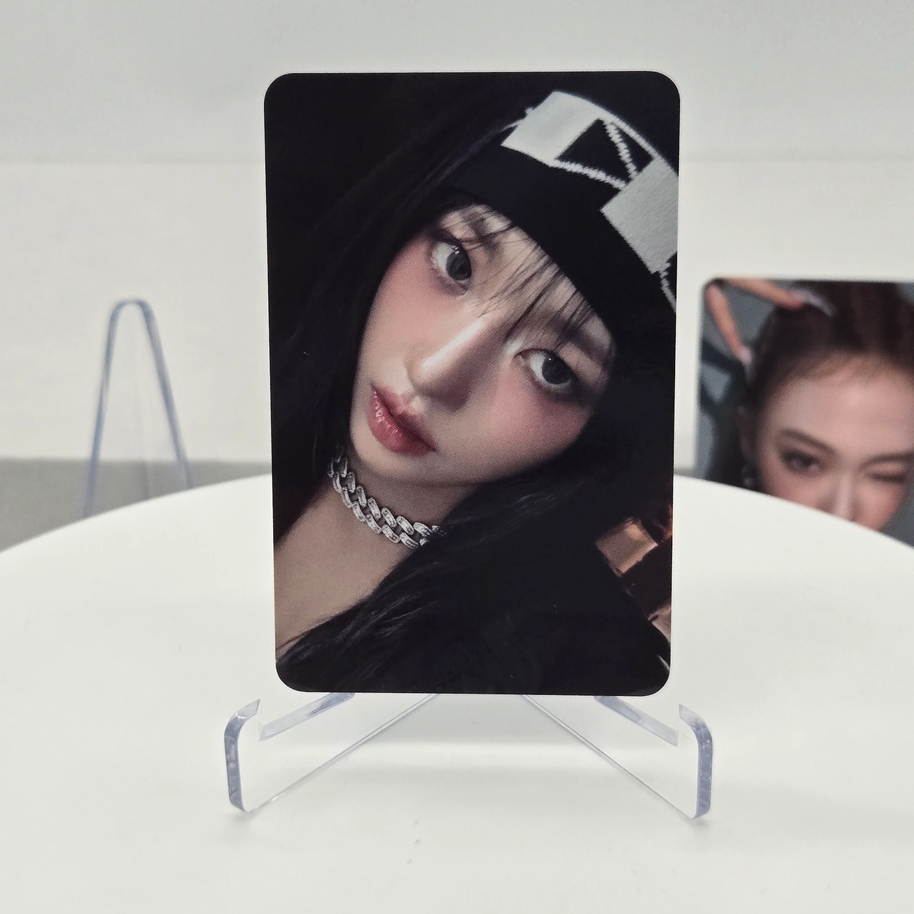MEOVV - THE 2nd EP ALBUM [BITE NOW] - MAKESTAR POB (PHOTOBOOK VER.) - Image 2