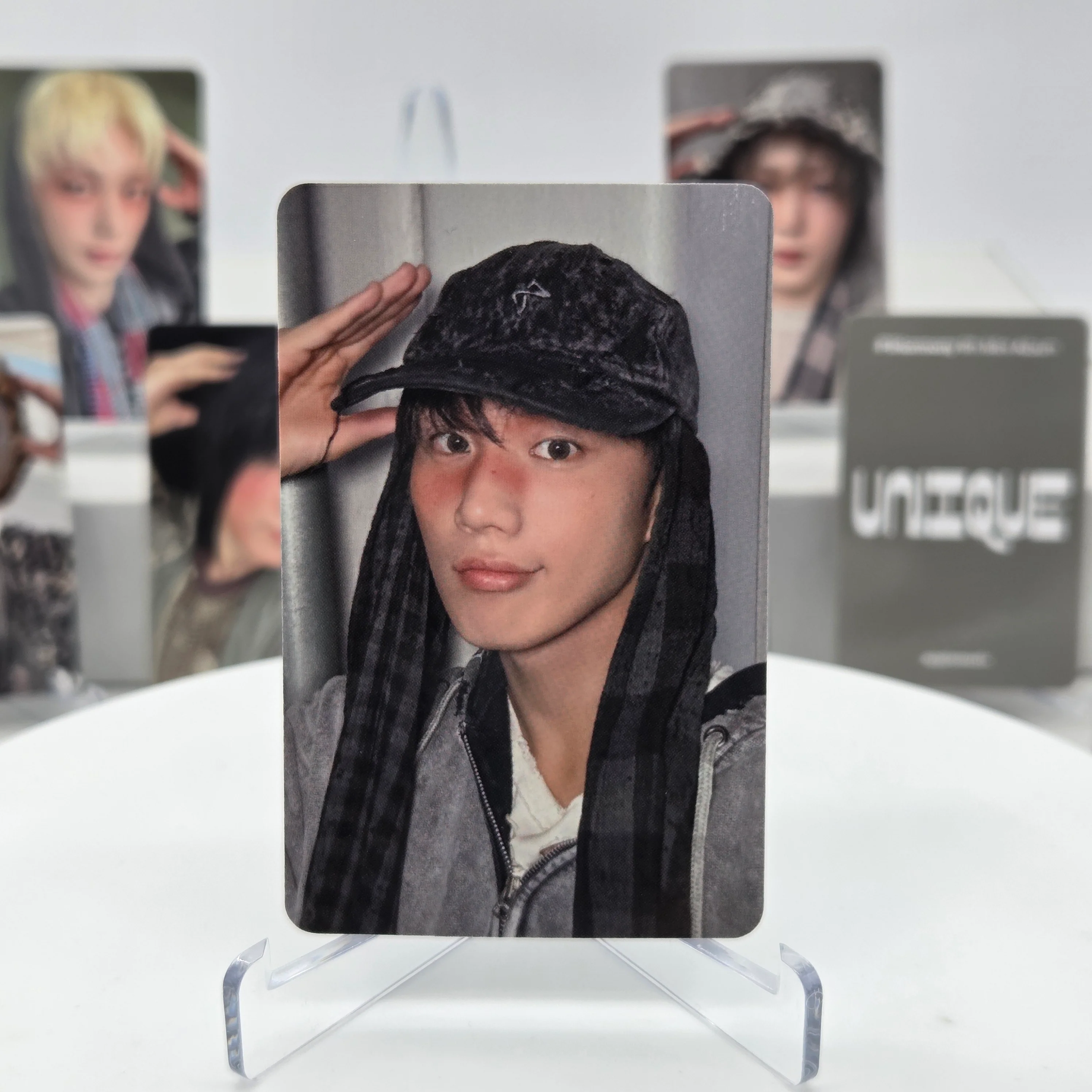 P1HARMONY - UNIQUE - APPLEMUSIC POB PHOTOCARD (PHOTOBOOK VER.) - Image 2