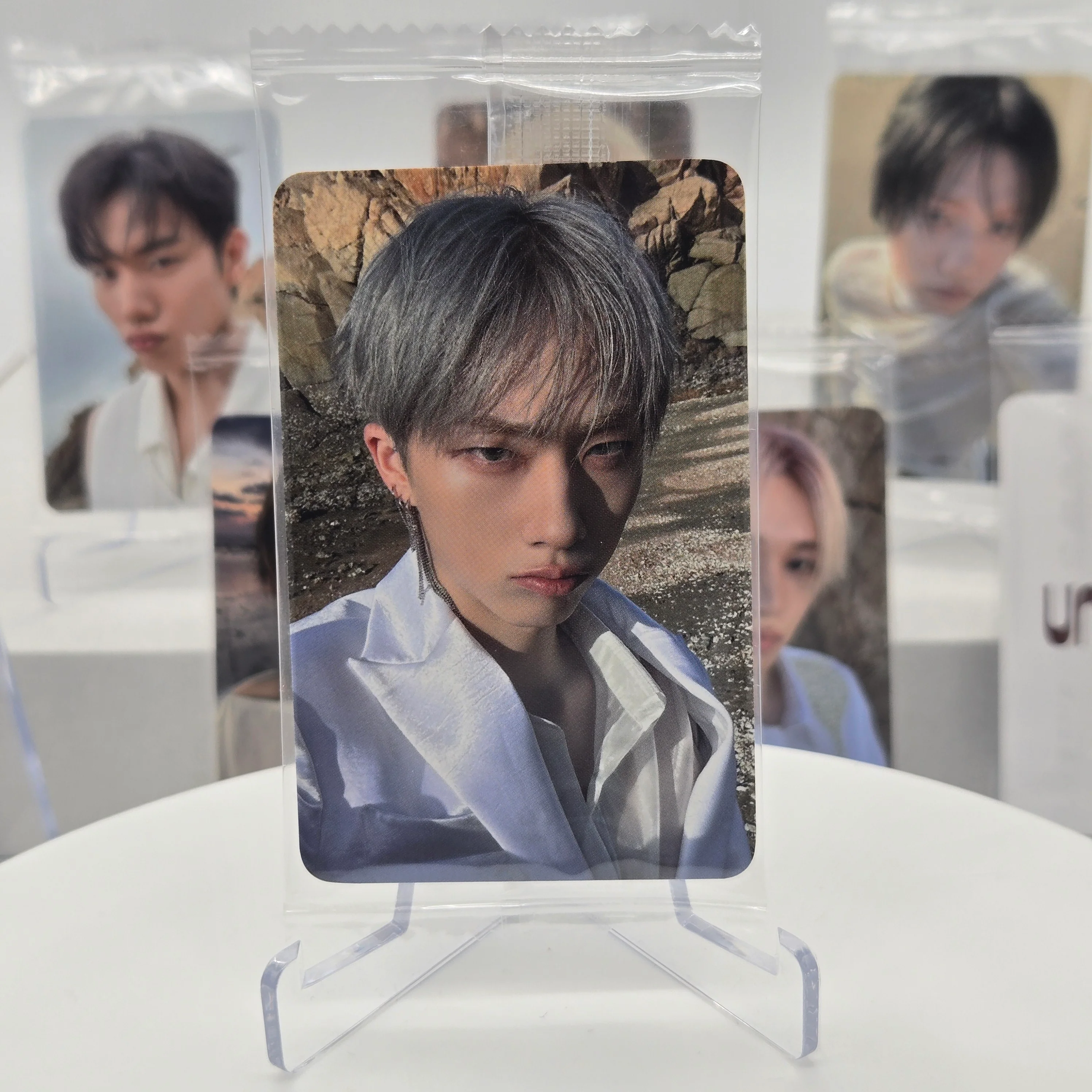 P1HARMONY - UNIQUE - KTOWN4U POB PHOTOCARD (LIGHT KEYRING Ver.) - Image 5