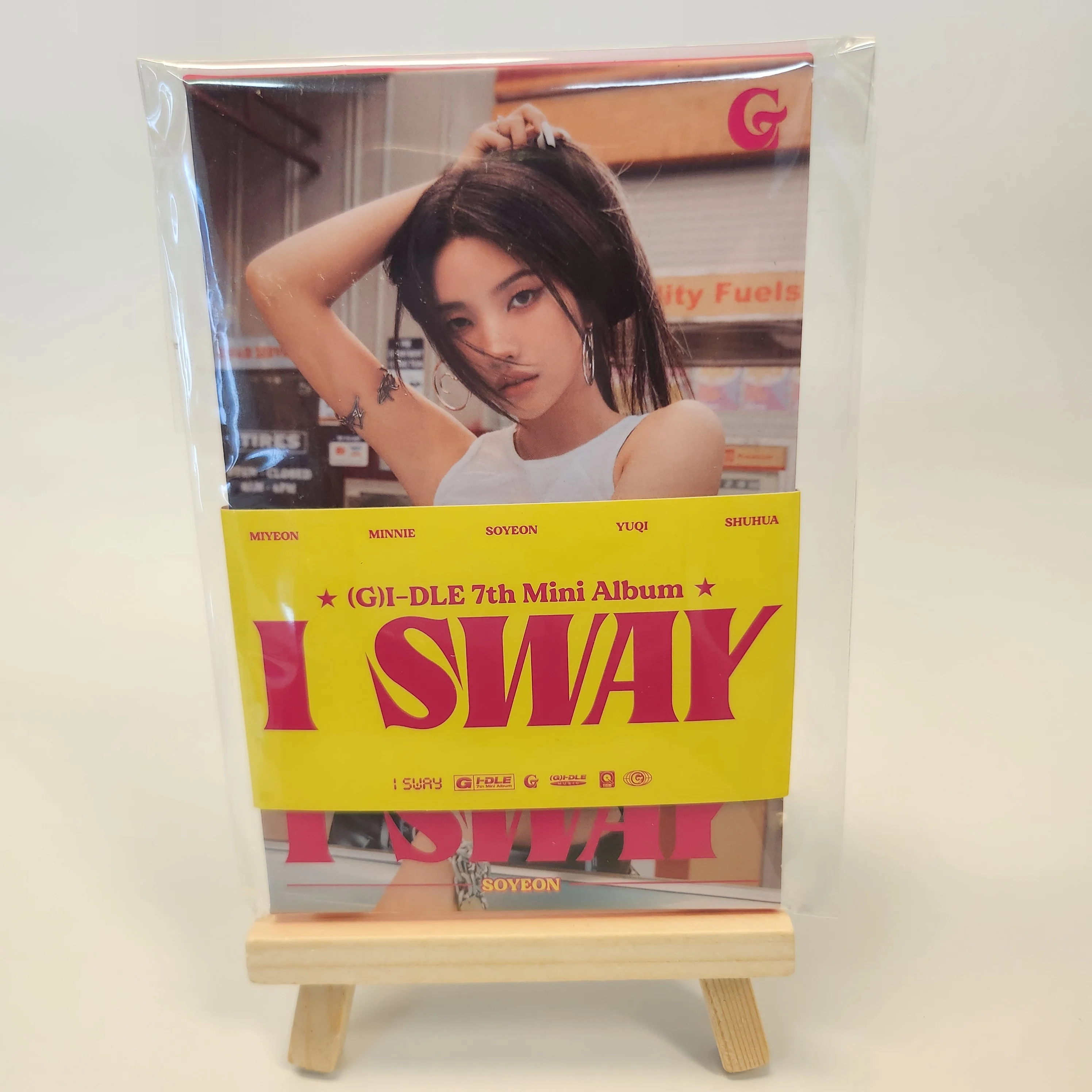 (G)I-DLE - I SWAY (POCA ALBUM VER.) [7TH MINI ALBUM] - Image 4