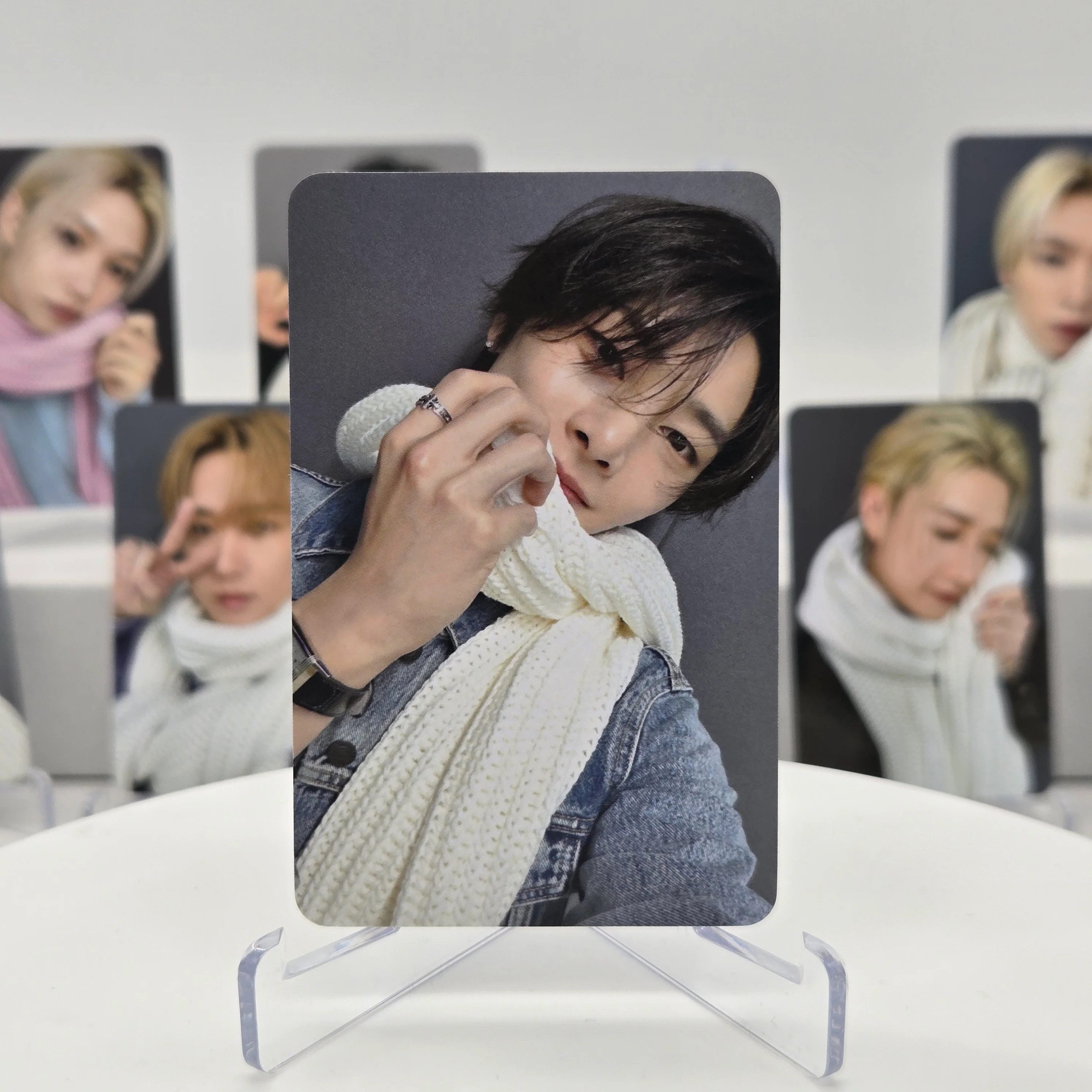 STRAY KIDS - DO IT POP-UP OFFICIAL MD - (SCARF VER.) - POB PHOTOCARD - Image 4