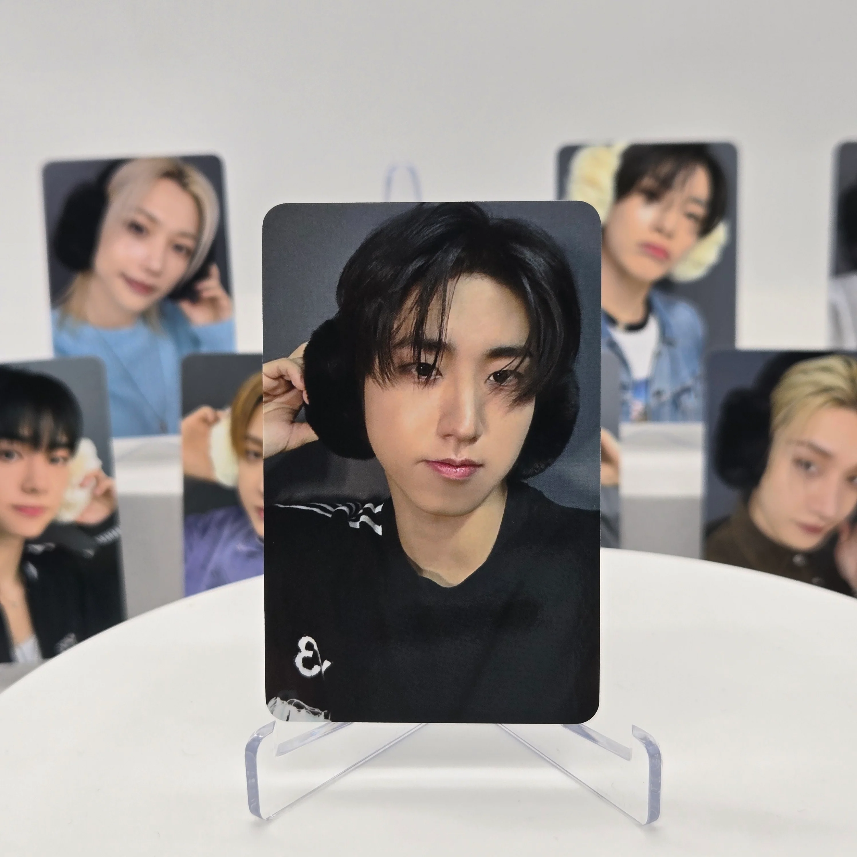 STRAY KIDS - DO IT POP-UP OFFICIAL MD - (EARMUFFS VER.) - POB PHOTOCARD - Image 3