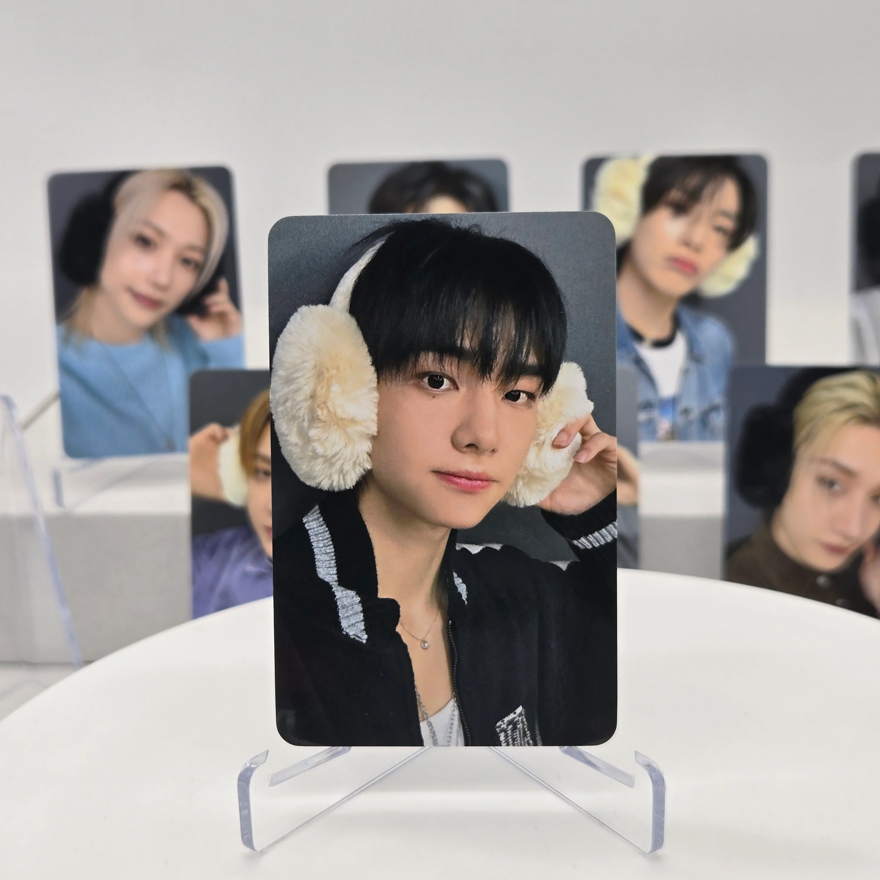 STRAY KIDS - DO IT POP-UP OFFICIAL MD - (EARMUFFS VER.) - POB PHOTOCARD - Image 6