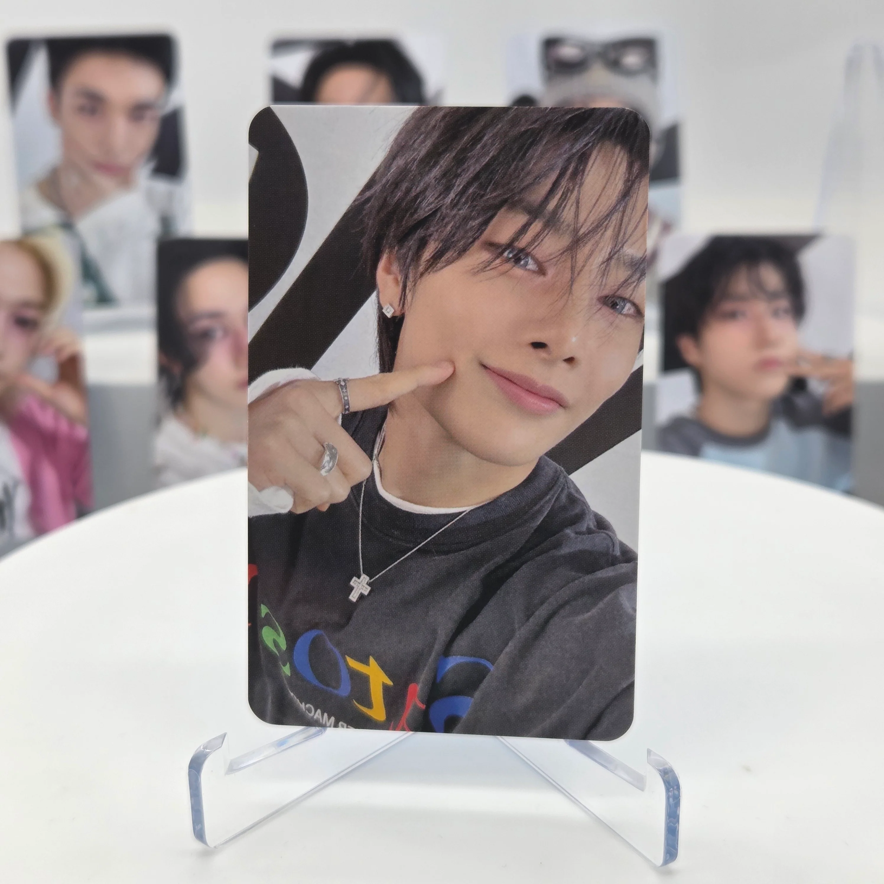 STRAY KIDS - DOMINATE : CELEBRATE - OFFICIAL MD POB PHOTOCARD - Image 4