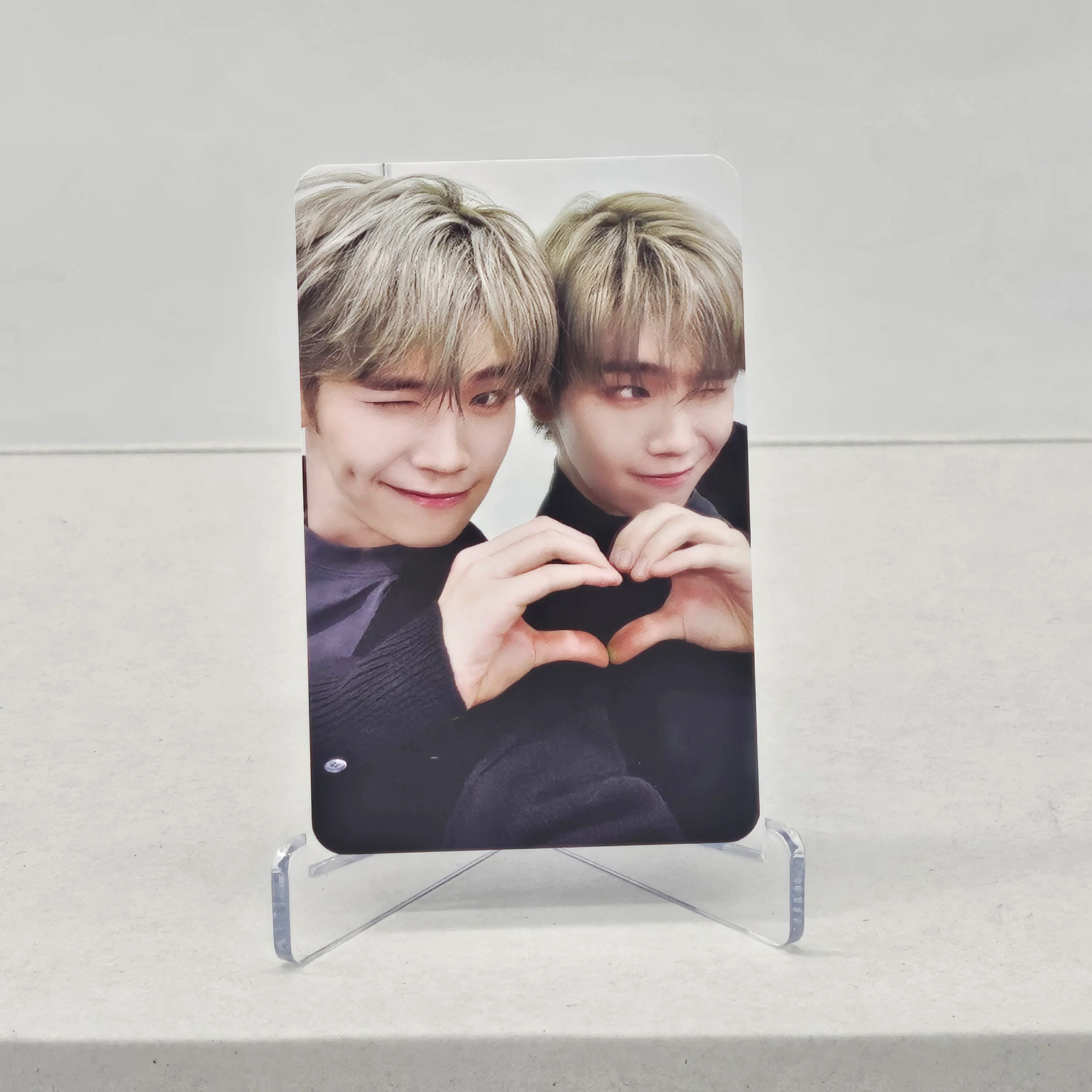 ZEROBASEONE - NEVER SAY NEVER (DIGIPACK VER.) - MAKESTAR POB PHOTOCARD - Image 3